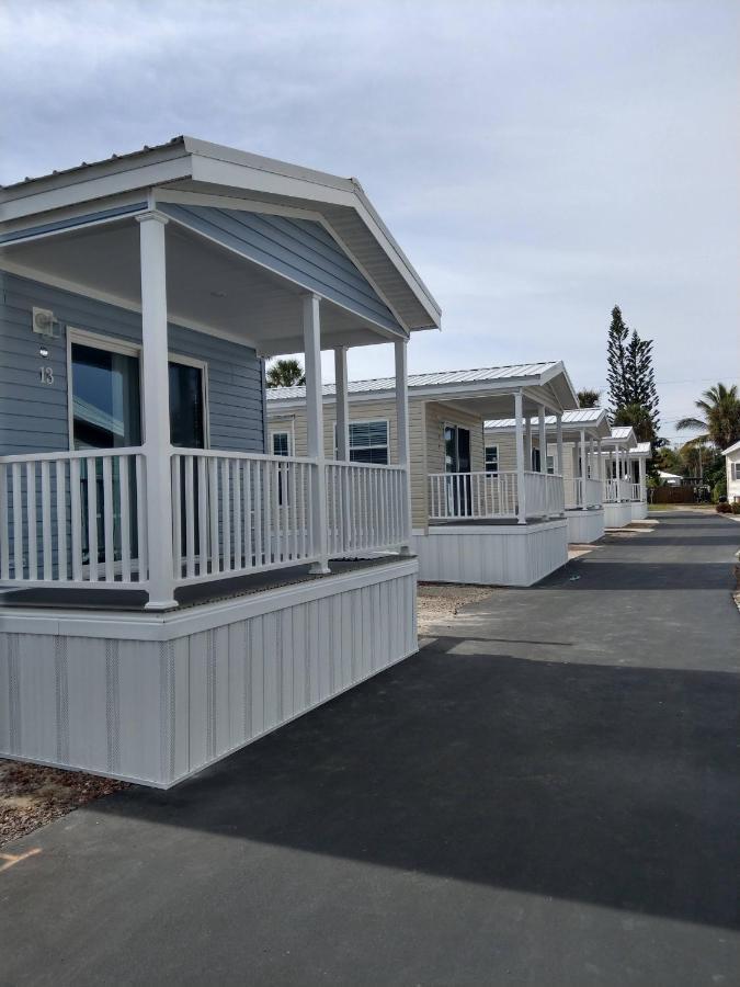 Caribbean Shores Vacation Rentals Дженсен-Бич Экстерьер фото